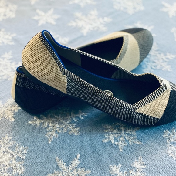 Rothy's Captor black charcoal and cream flats size 7.5 - Picture 6 of 6